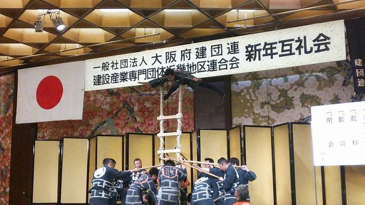 1526570_305455186246377_178942447_2